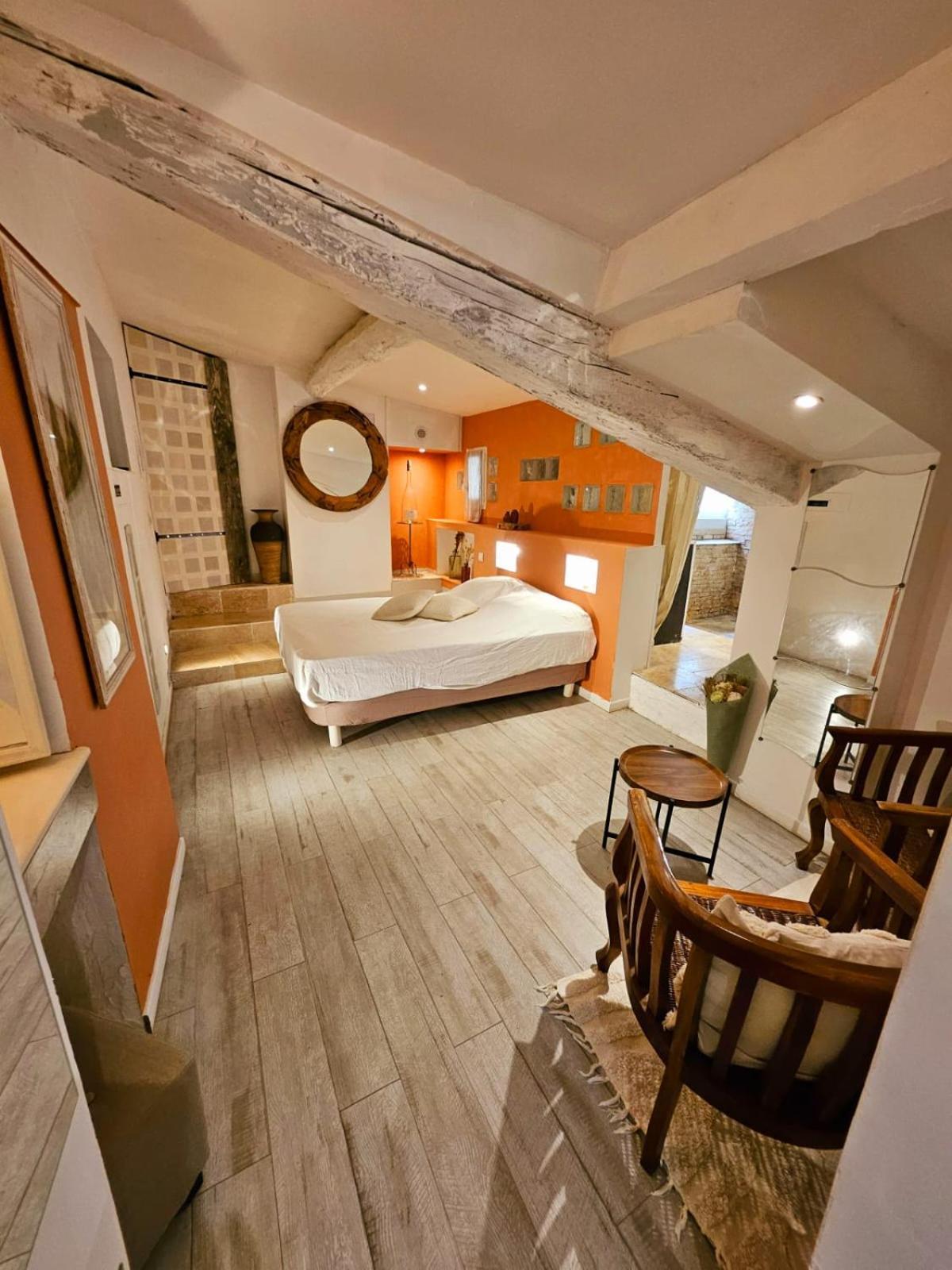 Suites Coupo Santo Et Lou Peiro 코티냑 외부 사진